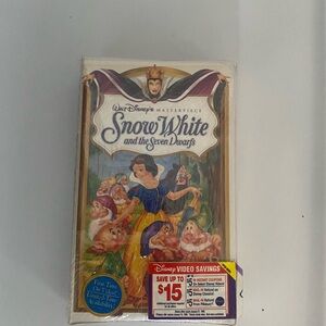 Disney Masterpiece Snow White VHS with Colorful Cover